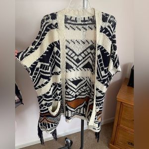 Forever 21 Sweater Cardigan Shaw